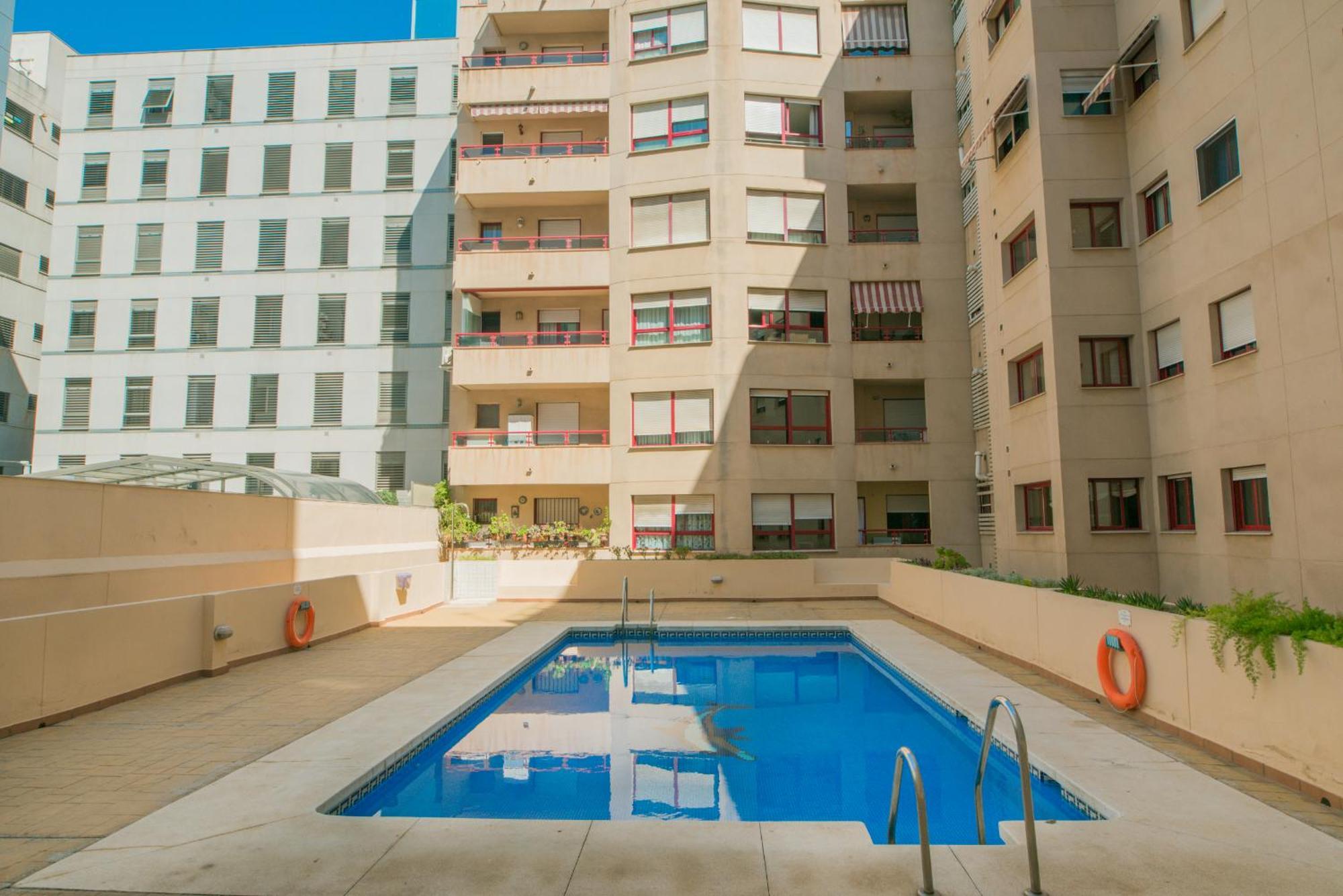 Malaga Estacion Ave Playa Apartment Luaran gambar